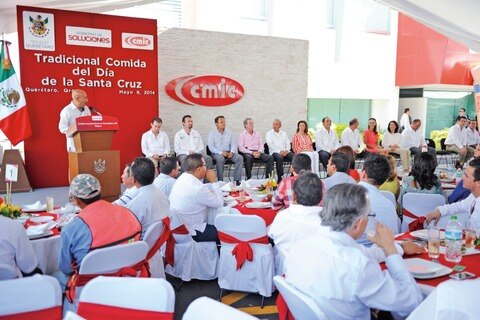 Carretera a la sierra, en abril de 2015: SCT