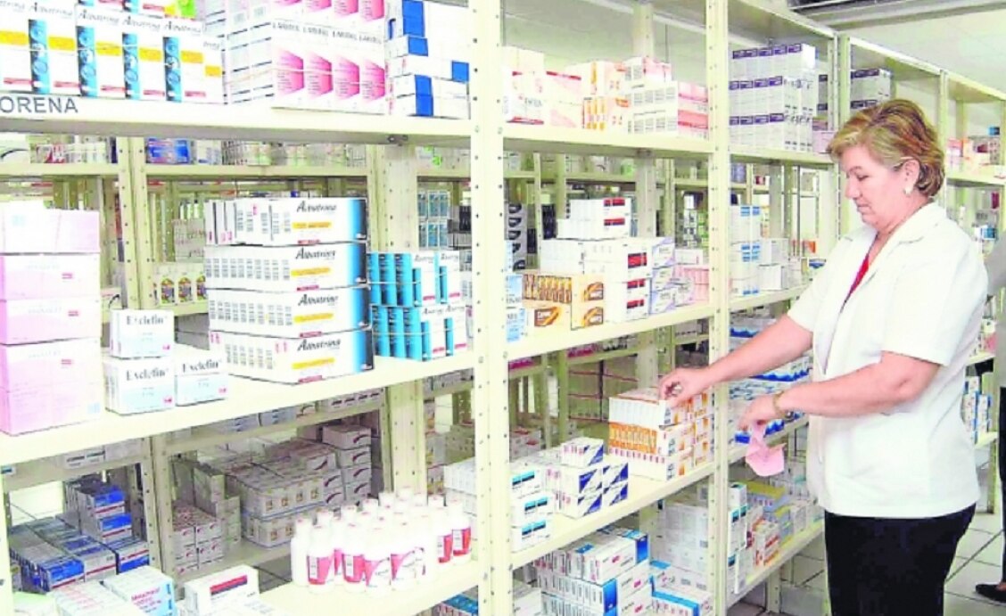 Salud aplaza por cuarta ocasión la licitación para compra de medicamentos