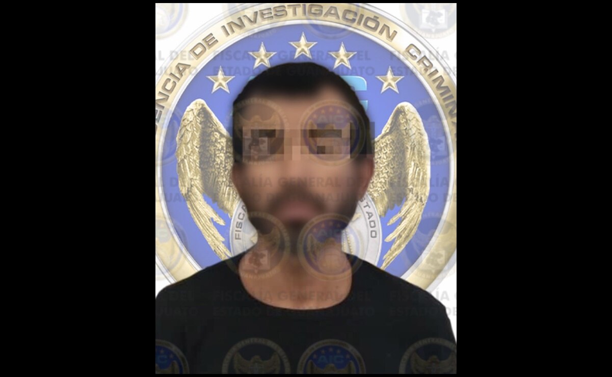 Hombre sepulta a su hijo dentro de una maleta en el patio de su casa en Guanajuato