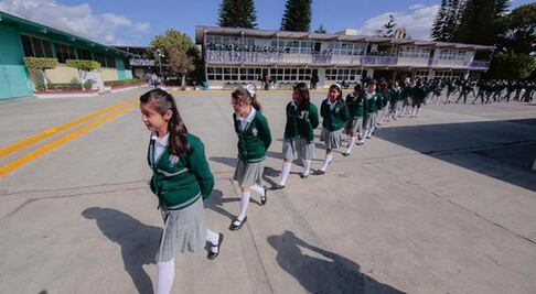 Pide secundaria recursos para cambiar instalación eléctrica