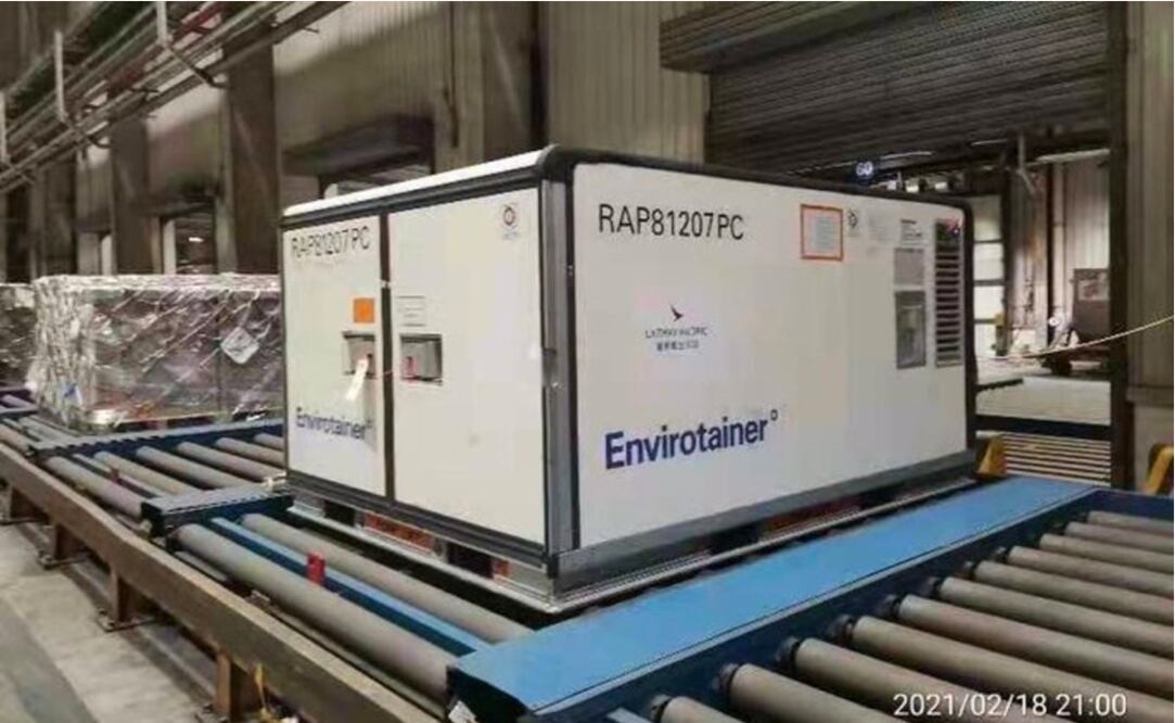 Salen 200 mil vacunas chinas contra Covid-19 rumbo a México