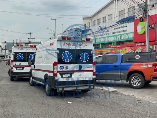 Mujer fue atropellada por camión tipo Torton cerca de la Central de Abastos de Querétaro
