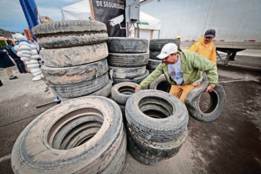 Instala Corregidora un centro de acopio de llantas