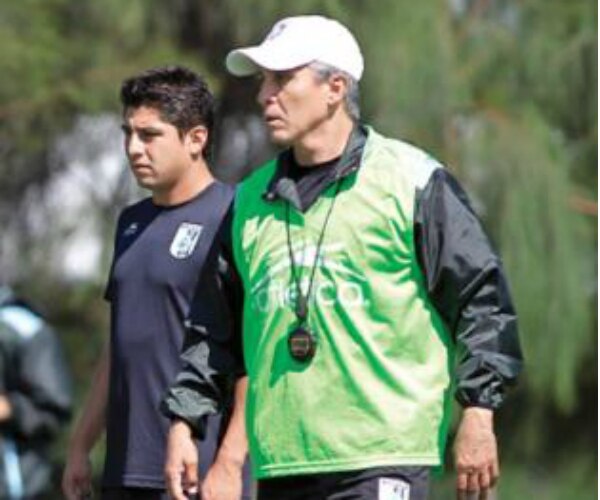 Gallos quiere motivarse a costillas del Guadalajara