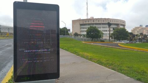 Sedeso regulará publicidad y luminosidad en pantallas ‘mupis’