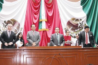 Aprueban presupuestos 