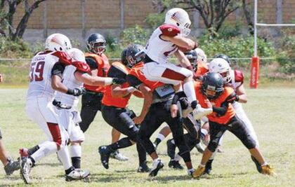 Zorros mejora pese a la derrota