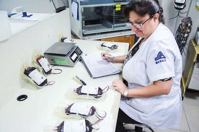 Funcionaria del CETS exhorta a donar sangre