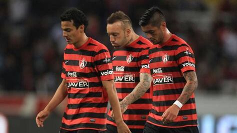 Deudas ahogan al Atlas