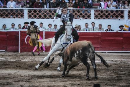 Grandioso regreso de El Payo a la plaza Santa María en Querétaro 