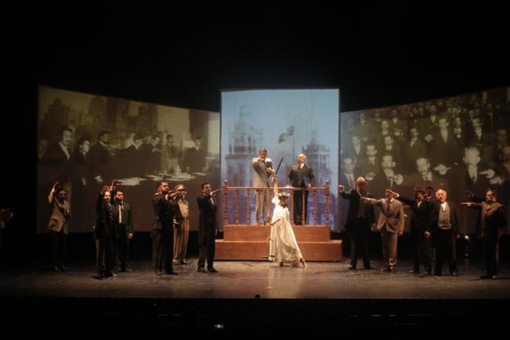 Destaca obra a mujeres de la época constituyente