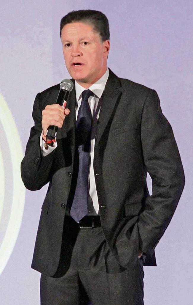 Director deportivo, útil en el Tri: Peláez