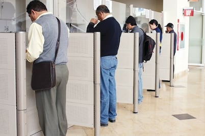 Incumplen con pago de impuestos