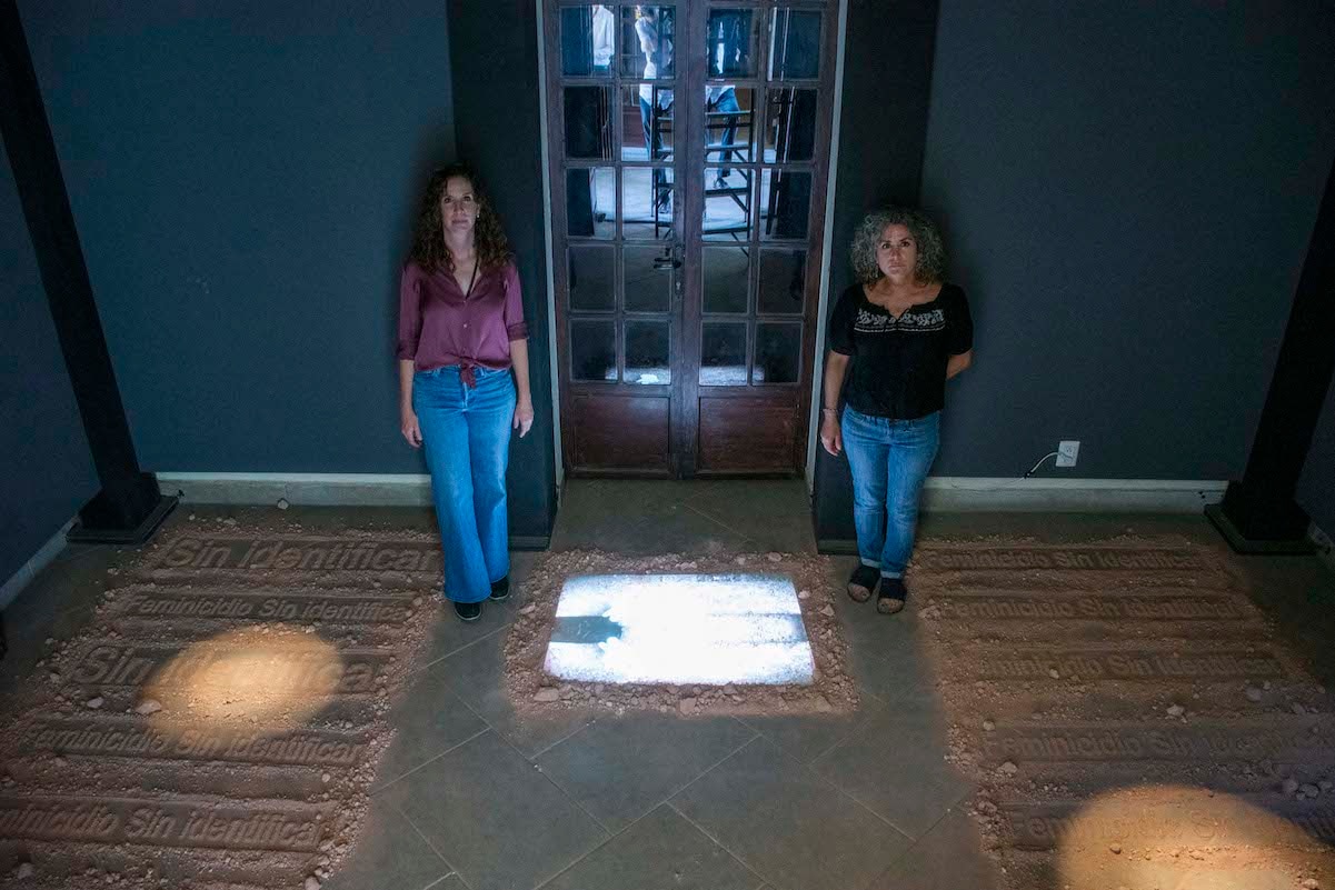 Feminicidios sin identificar, una denuncia con tierra y arte