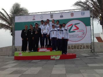 Llegan más medallas en Luchas Asociadas