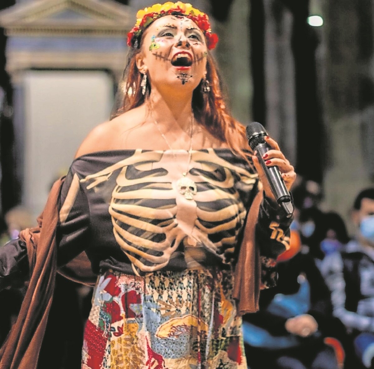 París se deja conquistar por la celebración del Día de Muertos