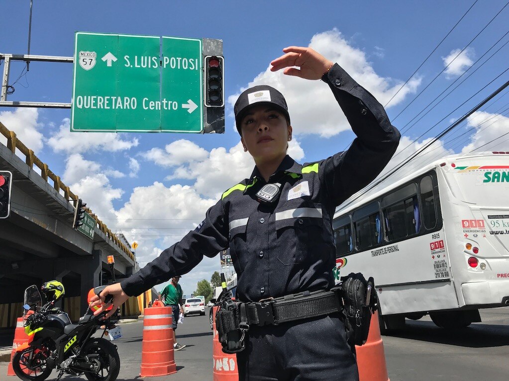 Tarea titánica; contratarán a agentes viales para organizar tráfico en 5 de Febrero