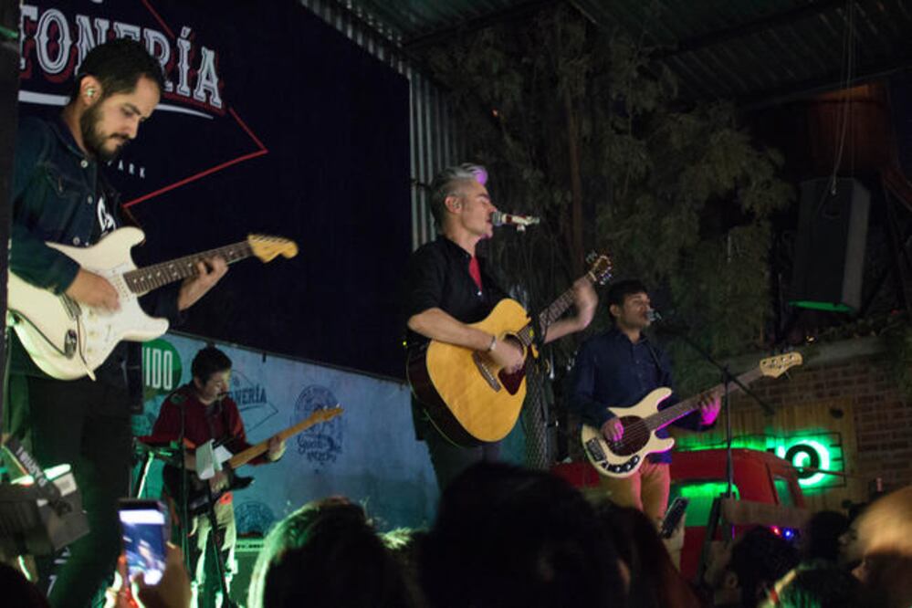Los músicos cumplieron su promesa con un inolvidable repertorio y hasta recordaron los inicios de la banda.