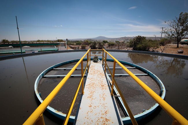 Consulta para ley de aguas, en mayo: PVEM