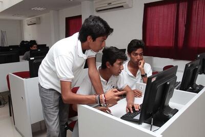 “Falta personal capacitado en tecnologías de información”: Data Management de Oracle