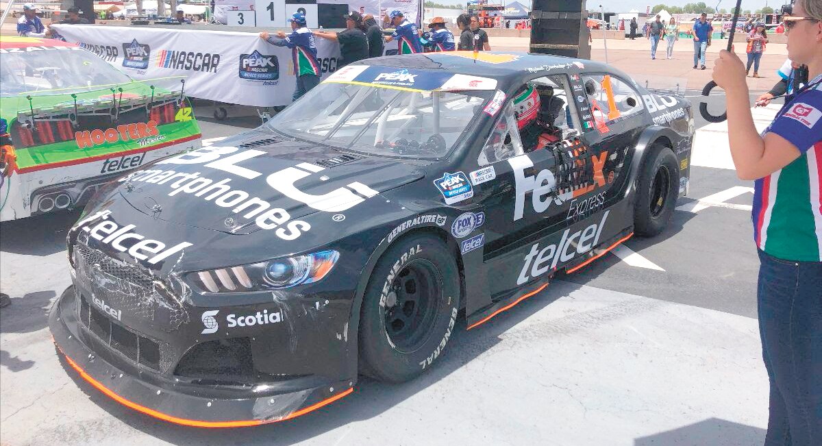 Miji, a seguir en la cima