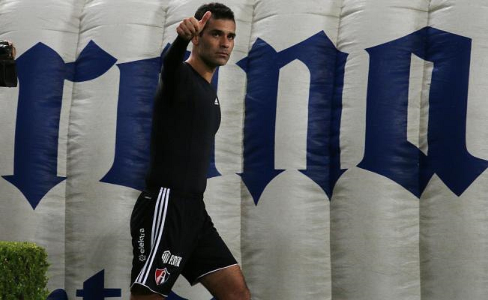 Juez da marcha atrás a aseguramiento de bienes de Rafa Márquez