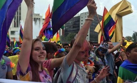 Reporta GCDMX a 120 mil asistentes a la marcha gay