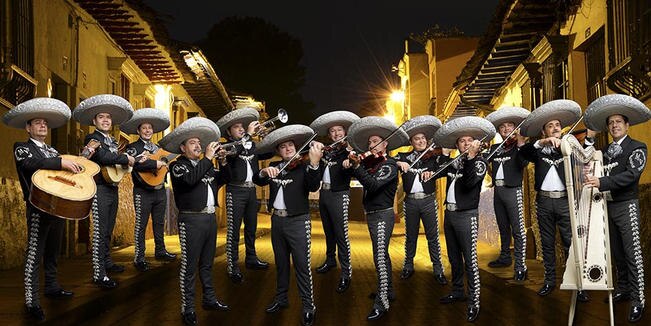 Mariachi Vargas, en charreada de gala