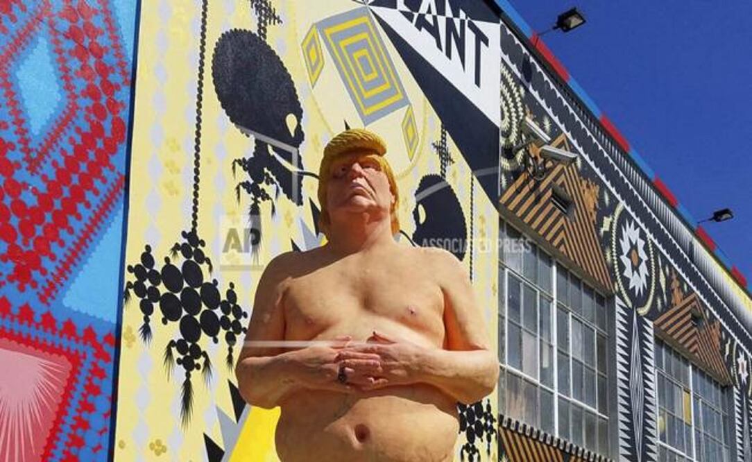 Foto sin fecha de la estatua de Donald Trump desnudo que será subastada el 2 de mayo del 2018 en Jersey City, Nueva Jersey