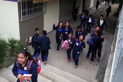 Aún no se puede hacer cambio de escuela de niños