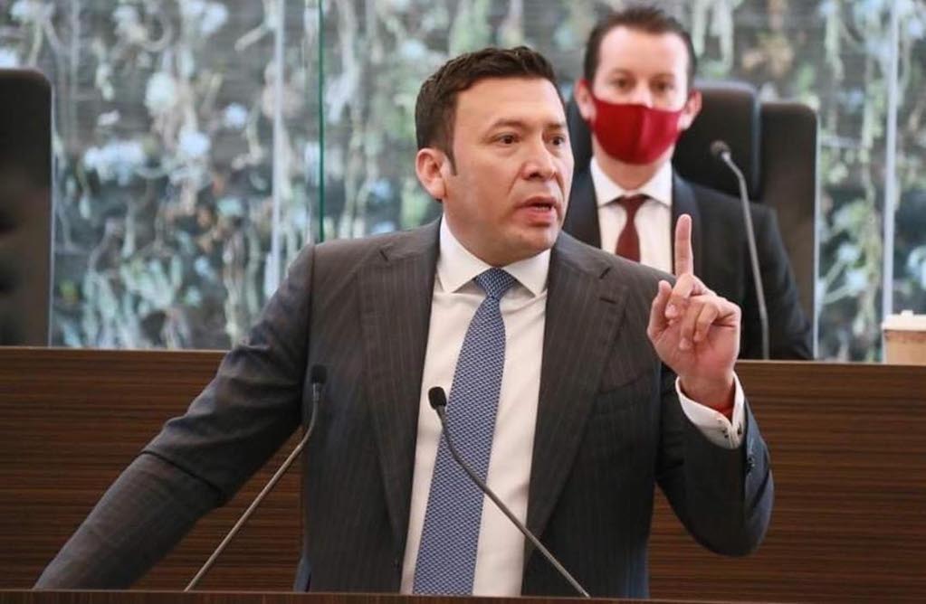 "Rufina Benítez, la nueva dirigente de Morena Querétaro, debe generar un partido abierto"