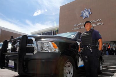 Policías no colaboran en delitos: Kuri