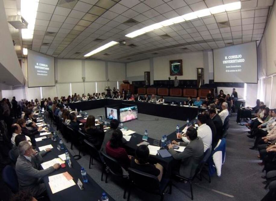 Los integrantes del Consejo Universitario fueron citados ayer para aprobar la convocatoria, lo cual sucederá hoy (ESPECIAL)