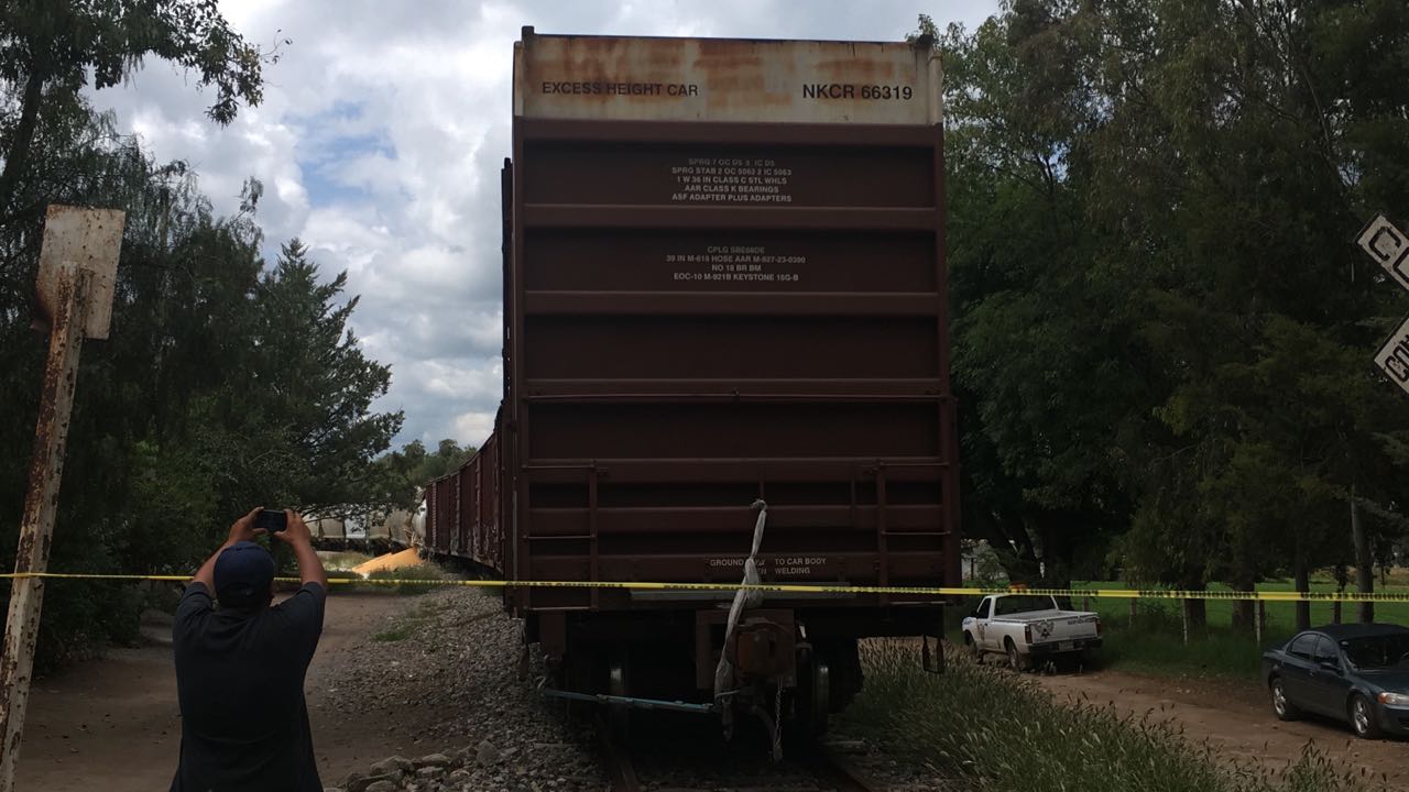 Vagones desprendidos matan a un hombre en SJR