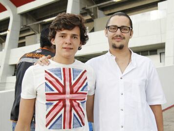 Los amantes del fútbol se dan cita 