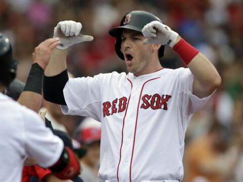 Boston gana duelo