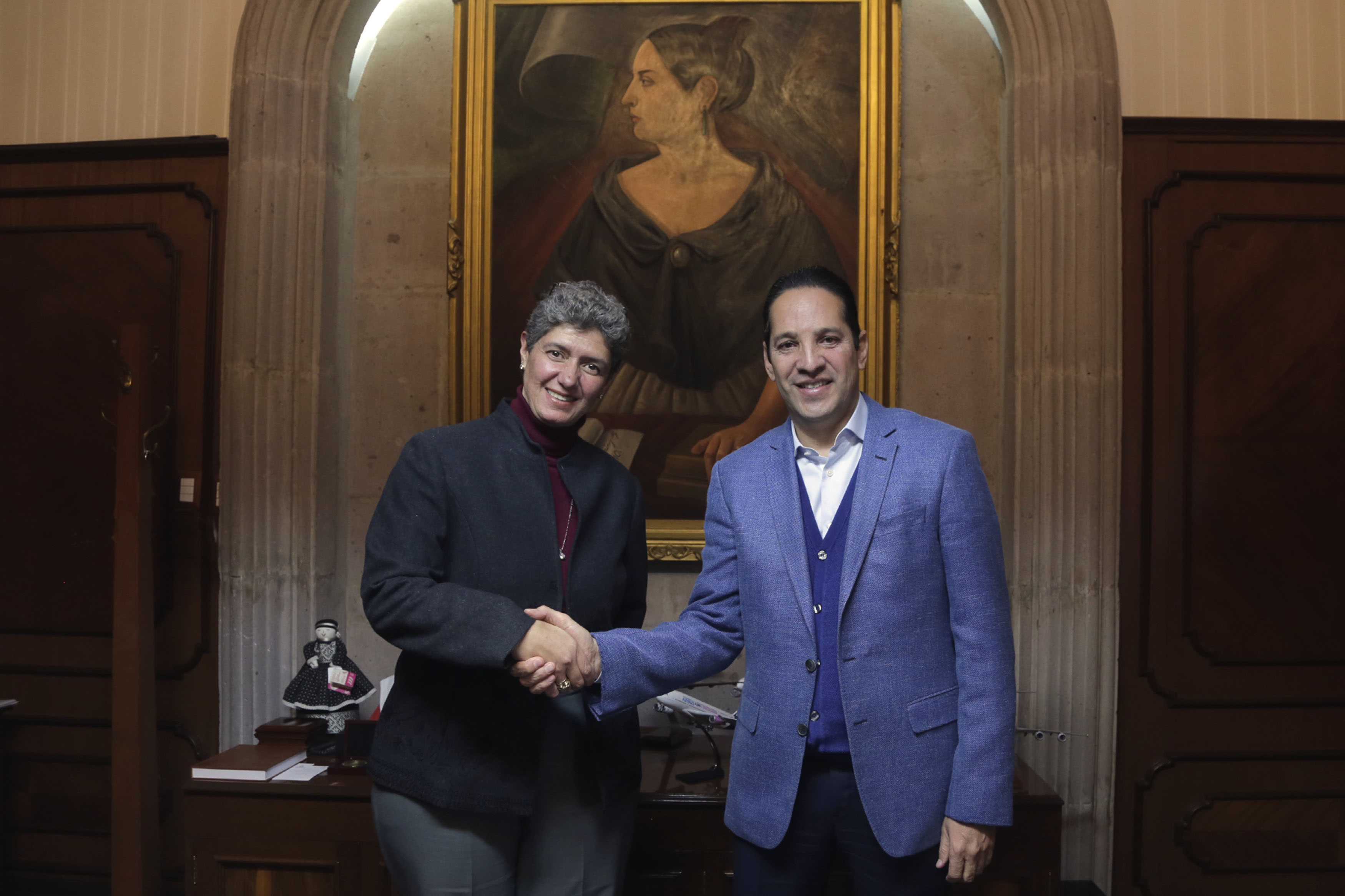 Primera reunión entre la rectora y el gobernador