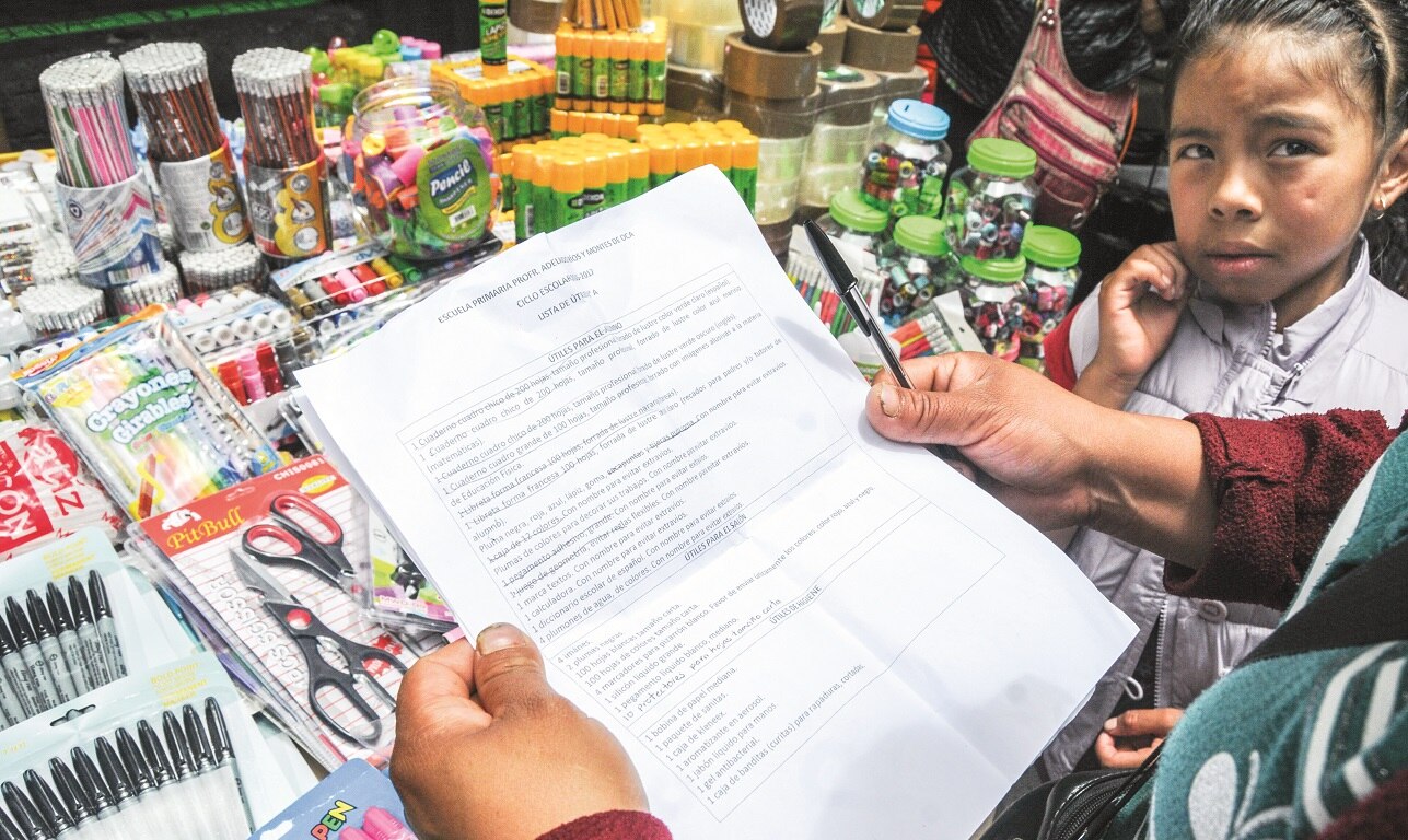 ¡Sí habrá entrega gratuita de útiles para el próximo ciclo escolar!