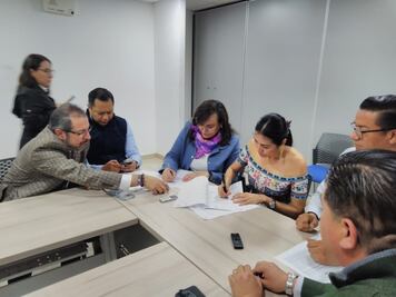 Sindicato de Trabajadores y Empleados de la UAQ acepta incremento salarial del 4.3%