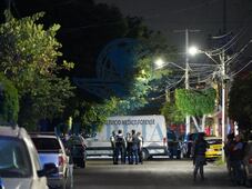 Ejecutan a mecánico frente a su domicilio en Querétaro