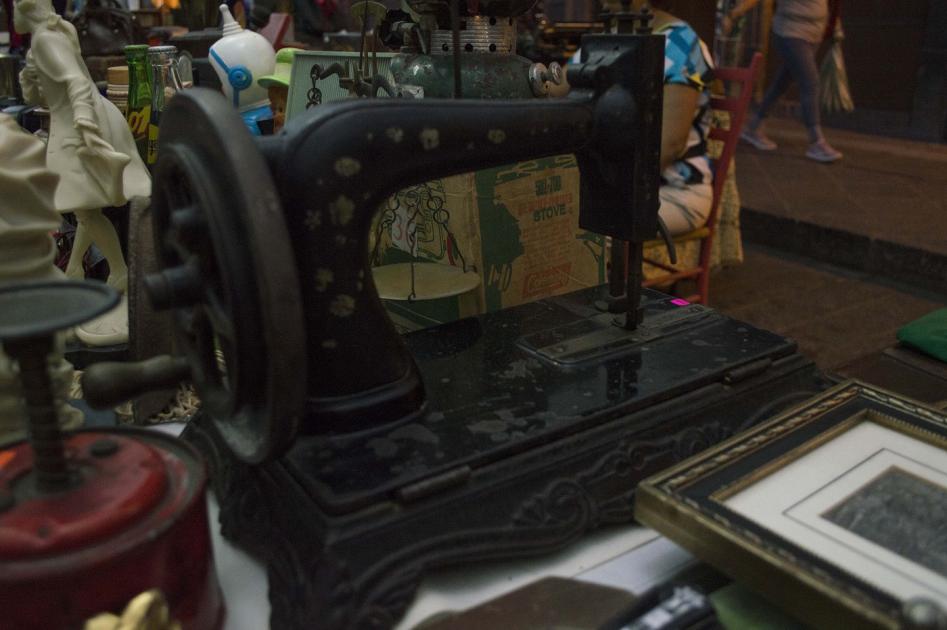 Mujeres rescatan tesoros