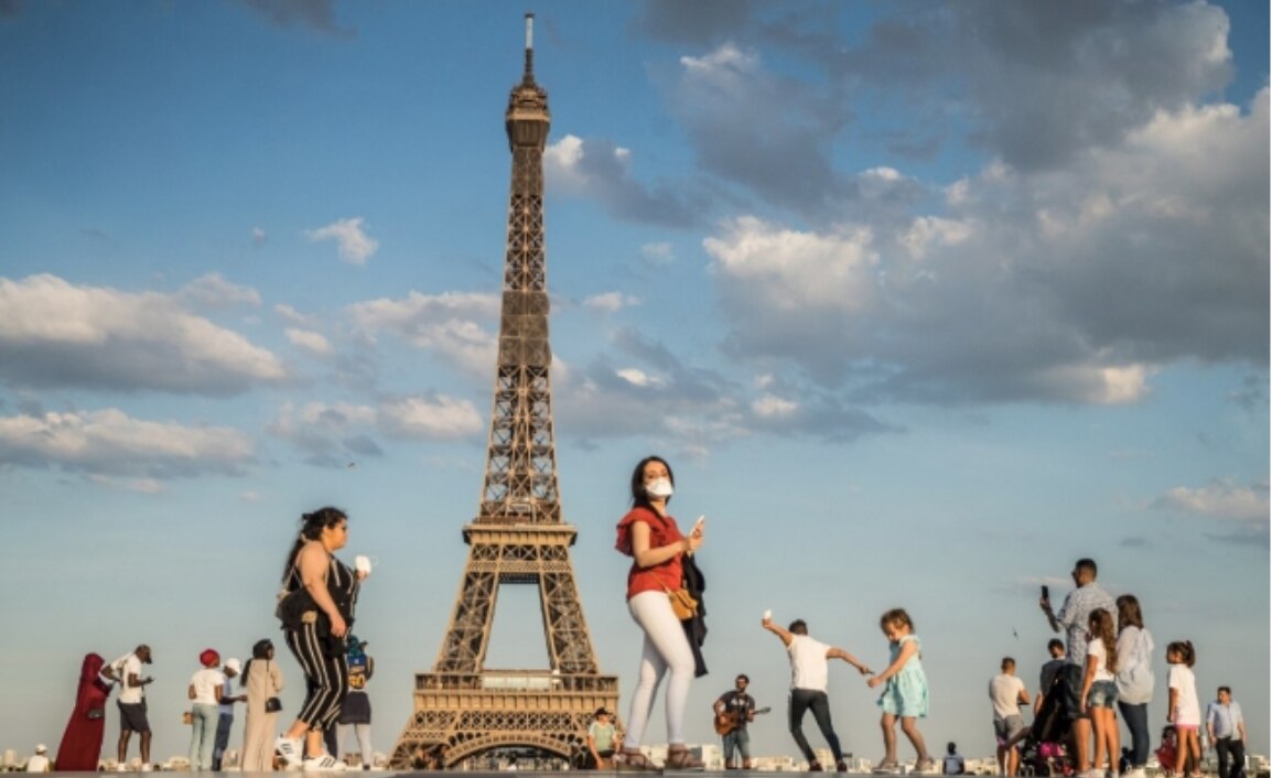 Francia declara "controlada" la pandemia de Covid-19