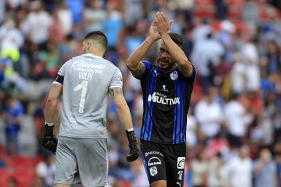 Gallos saca sus tres primeros puntos en el Corregidora