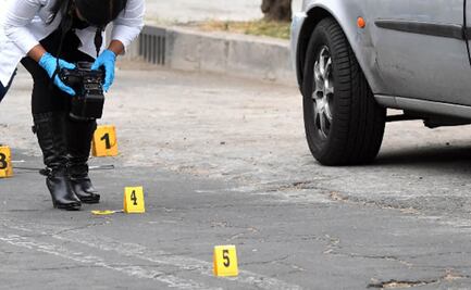 Joven se opone a asalto y balean a su novia en CDMX