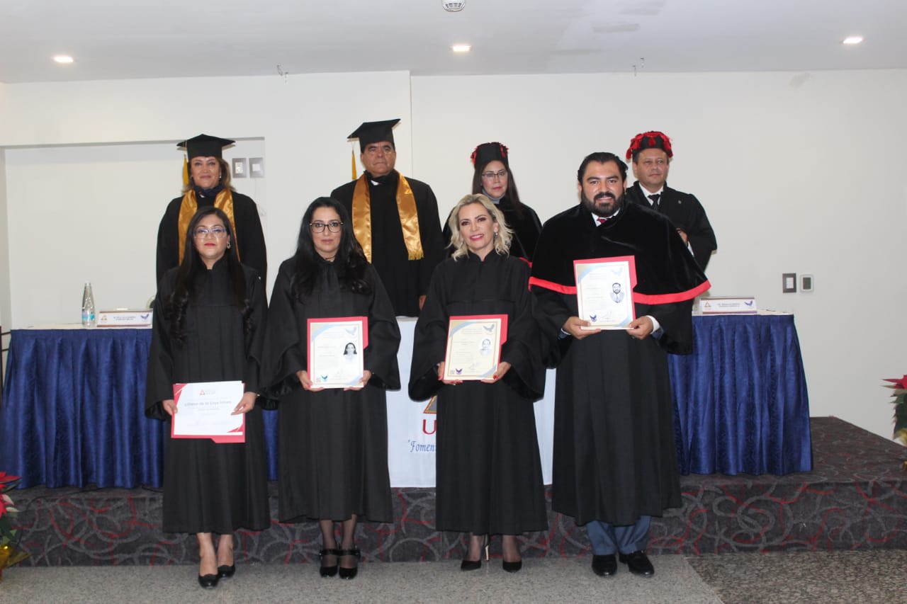 Egresan nuevos doctores de la Universidad Ejecutiva del Estado de México
