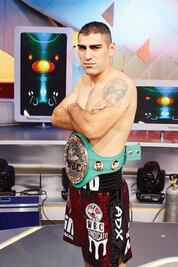 Por dos campeonatos CMB  