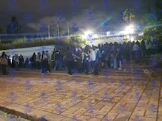 Estudiantes de la UAQ inician plantón frente a Rectoría