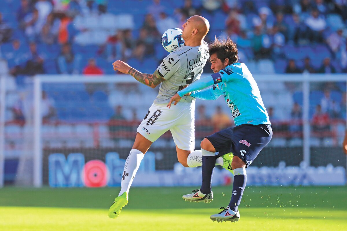 Gallos se salva en la recta final