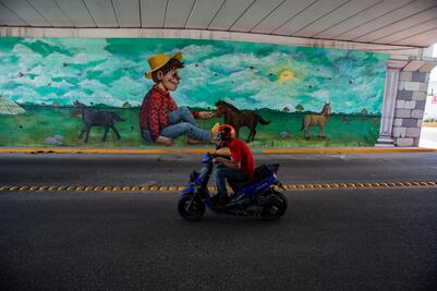 Con murales, llenan de color al municipio de Corregidora