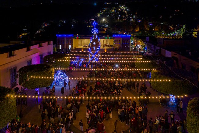 El espíritu navideño inunda El Marqués